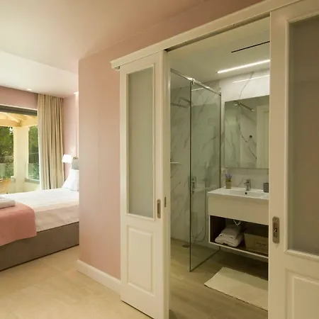 Onore Willa Dassia (Corfu)