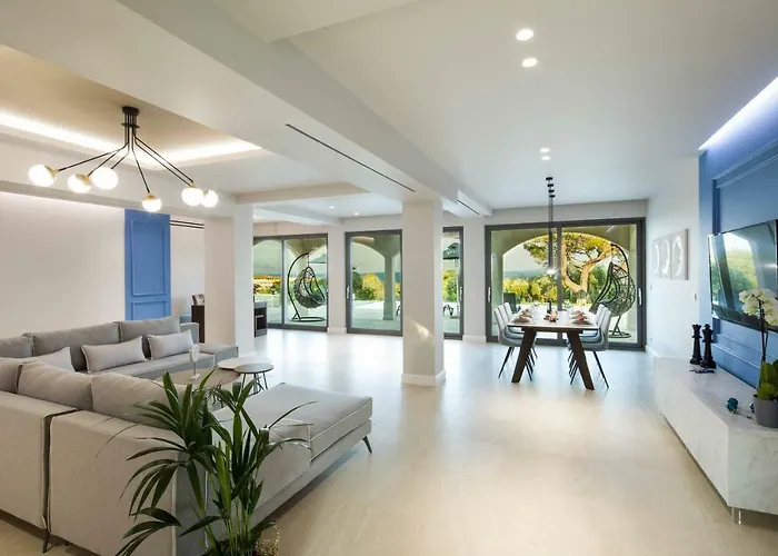 Onore * Dassia (Corfu)